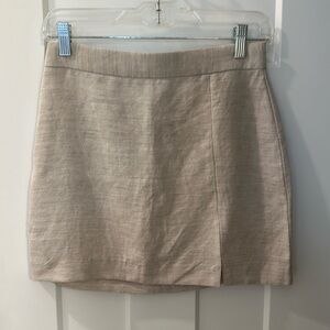 Aritzia Skirt NWOT